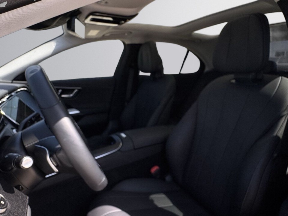Mercedes-Benz E 300e Avantgarde - foto 15