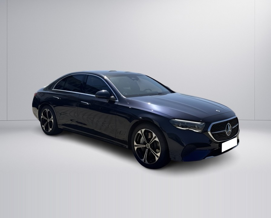 MERCEDES-BENZ E-Class 2024