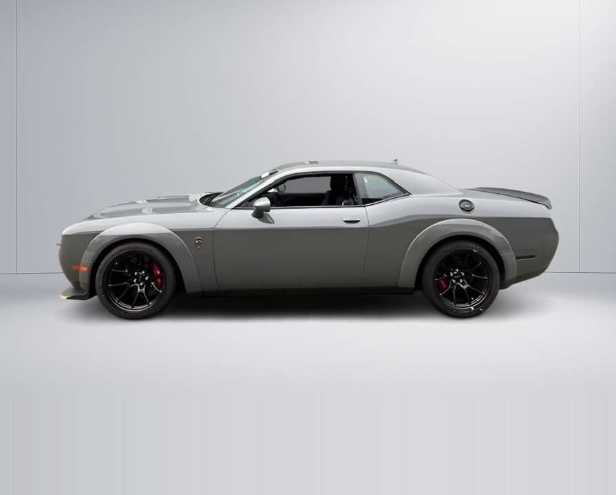 Dodge Challenger Hellcat Redeye Jailbreak (2)