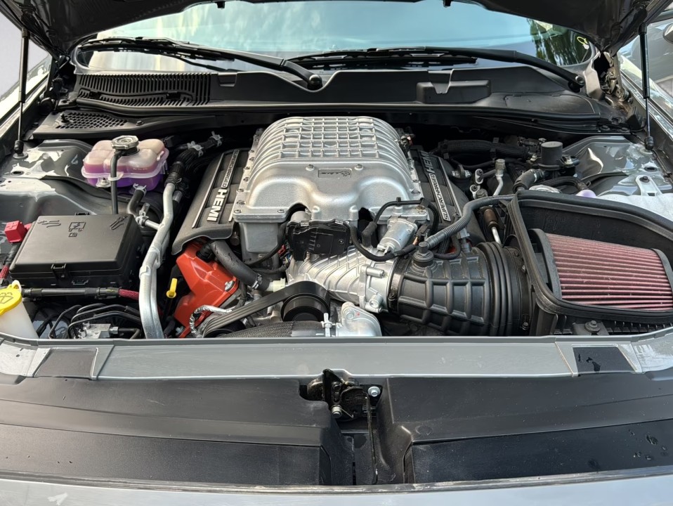 Dodge Challenger Hellcat - foto 15