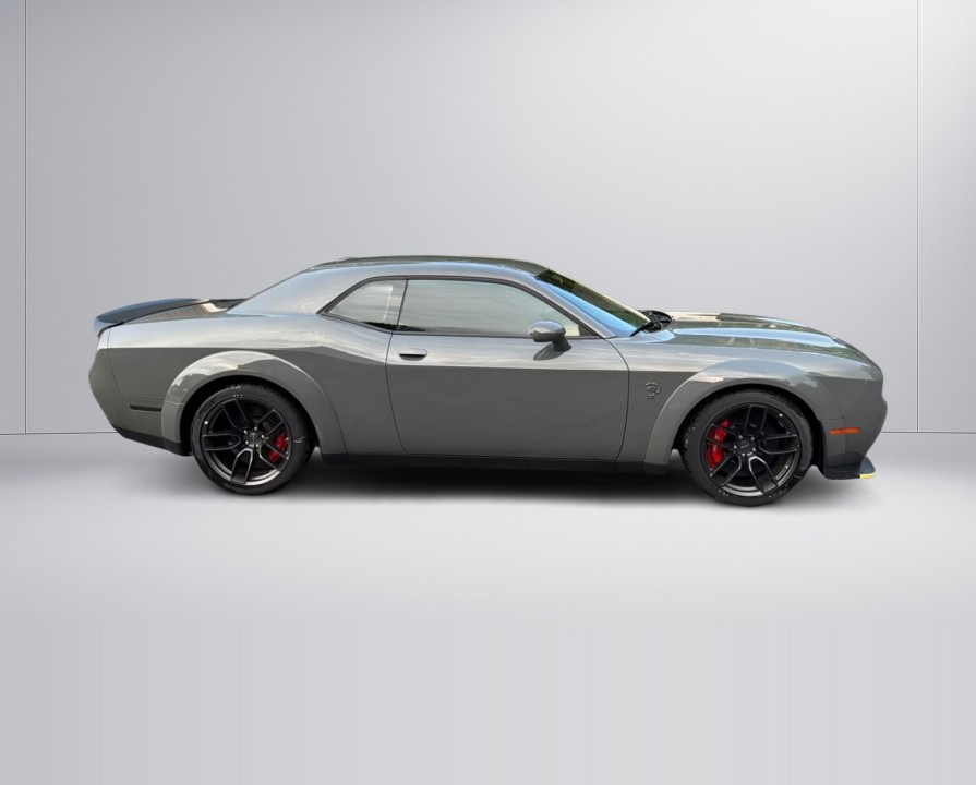 Dodge Challenger Hellcat (2)