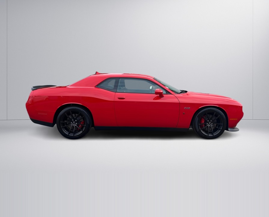 DODGE Challenger 2025 — imagine 2