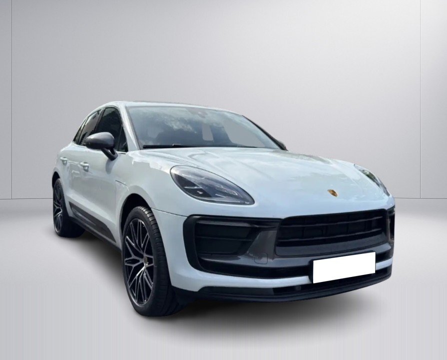 PORSCHE Macan 2023