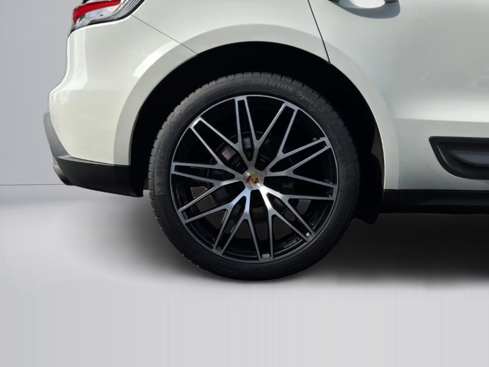 Porsche Macan T - foto 24