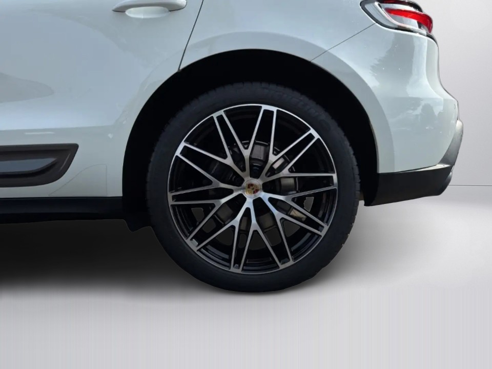 Porsche Macan T - foto 25