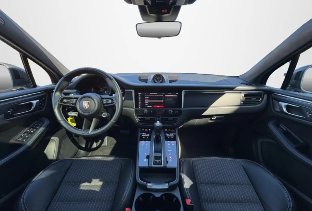 Porsche Macan T - foto 13