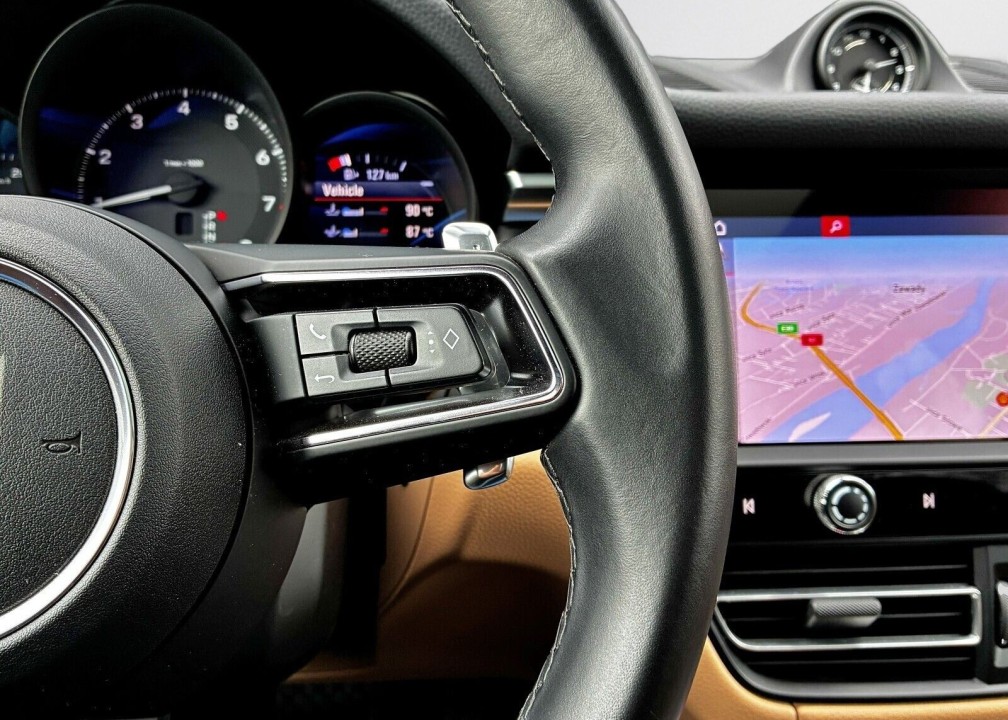 Porsche Macan - foto 15