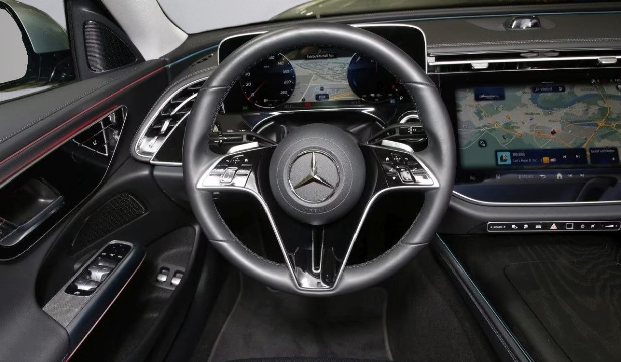 MERCEDES-BENZ E-Class 2024 — imagine 19