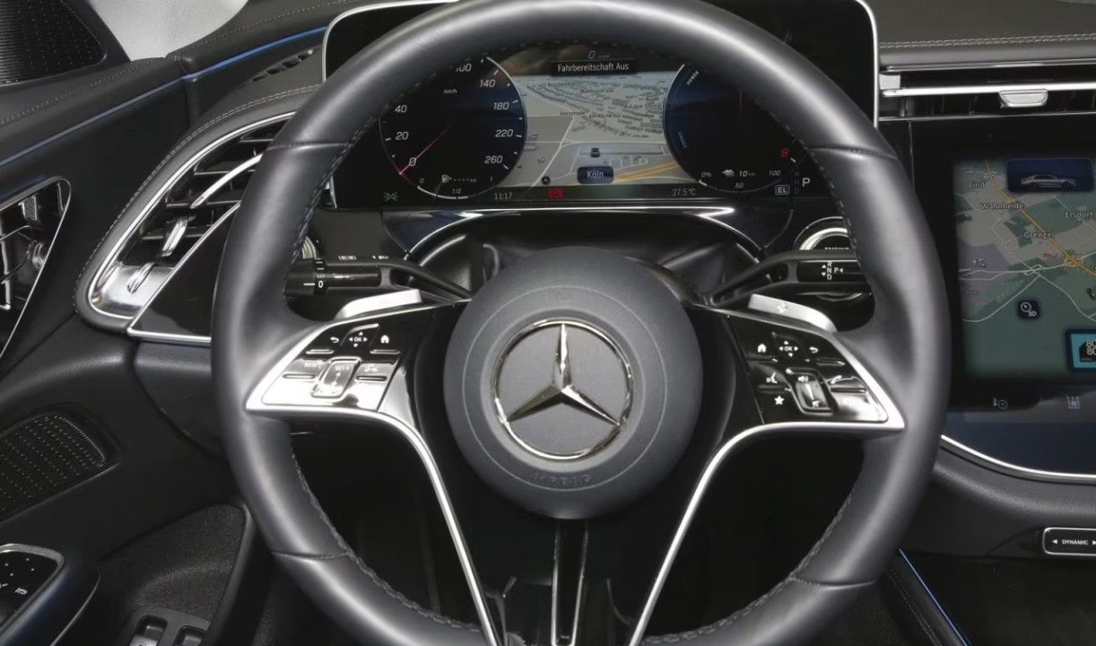 MERCEDES-BENZ E-Class 2024 — imagine 20