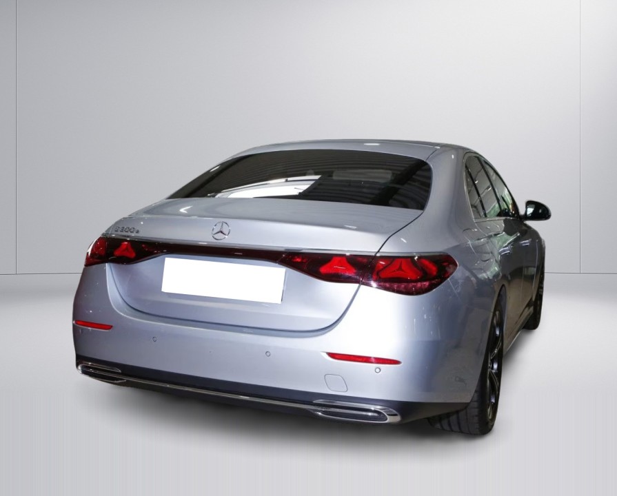 MERCEDES-BENZ E-Class 2024 — imagine 3