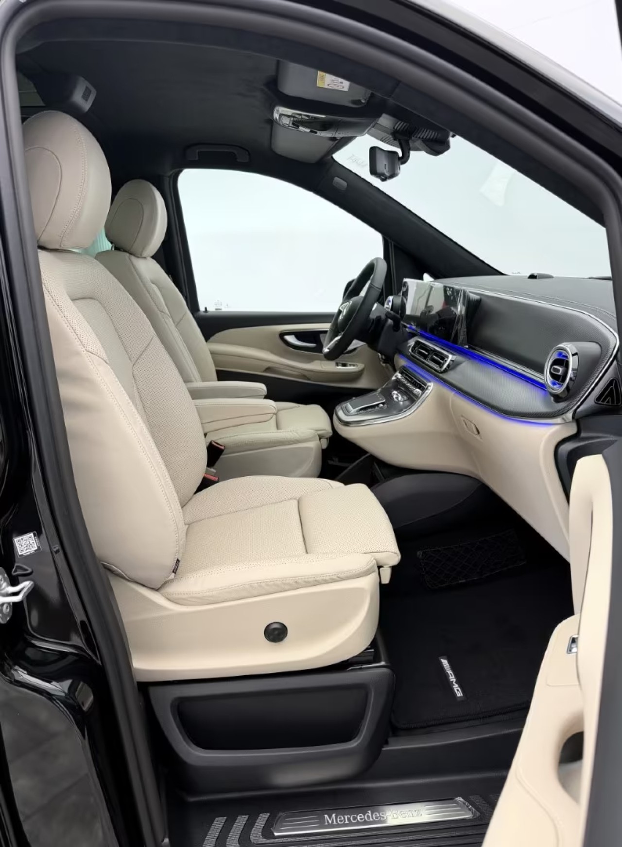 Mercedes-Benz V 300d 4MATIC Exclusive Long - foto 18