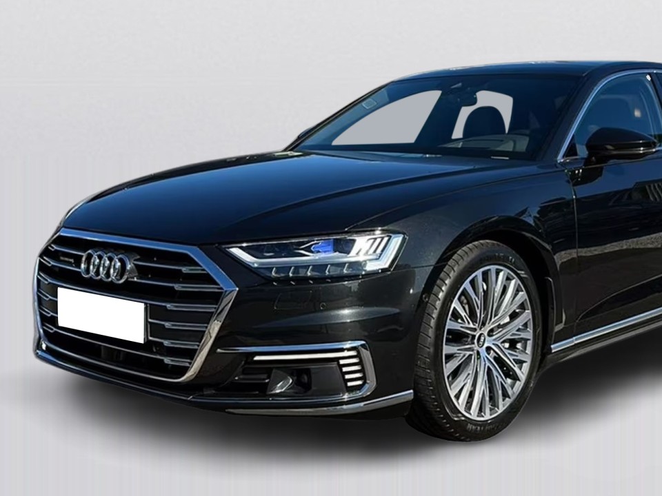 AUDI A8 2022
