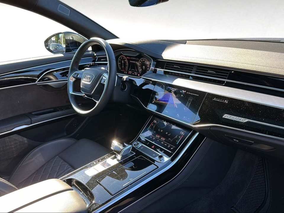 Audi A8 60 TFSIe quattro tiptronic - foto 9