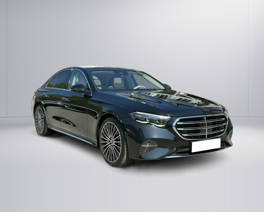 MERCEDES-BENZ E-Class 2024