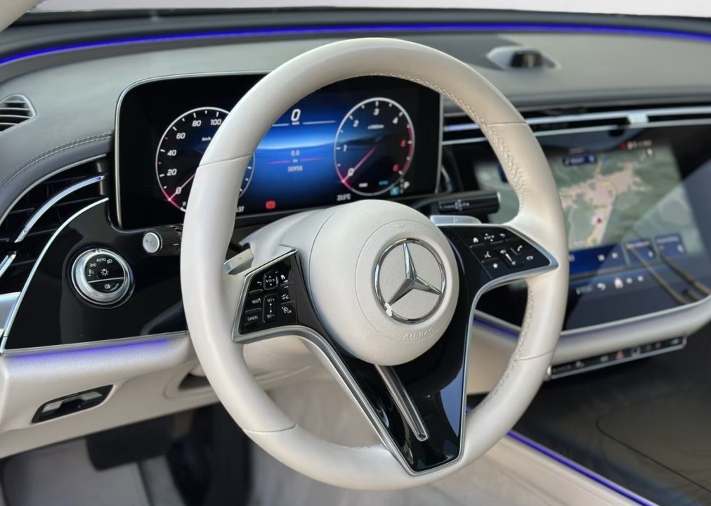 MERCEDES-BENZ E-Class 2024 — imagine 20