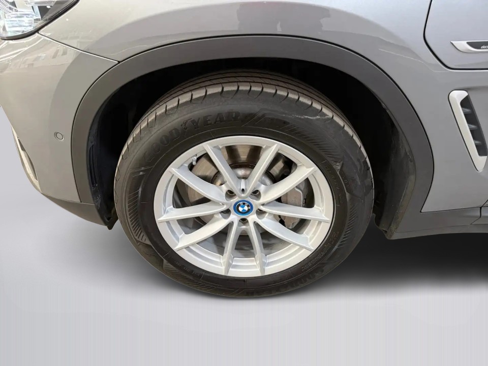 BMW X3 2021 — imagine 20