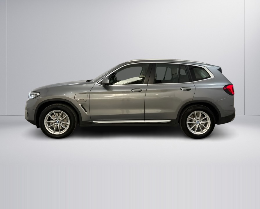 BMW X3 2021 — imagine 5