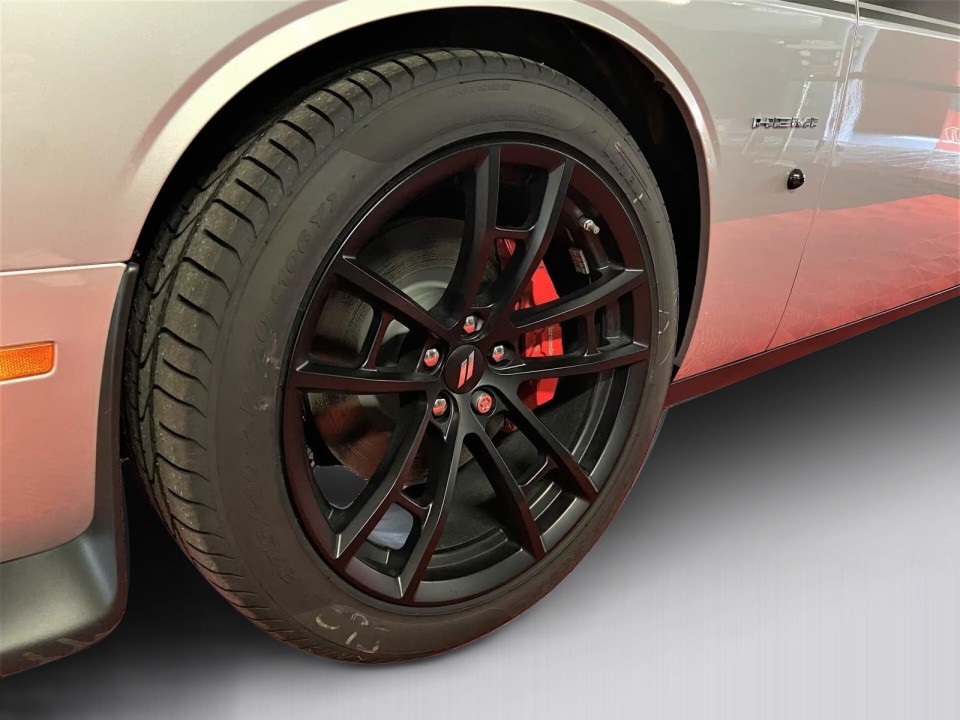 Dodge Challenger R/T - foto 17