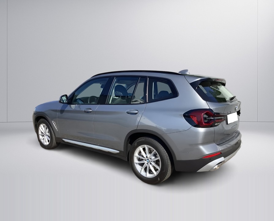 BMW X3 2023 — imagine 3