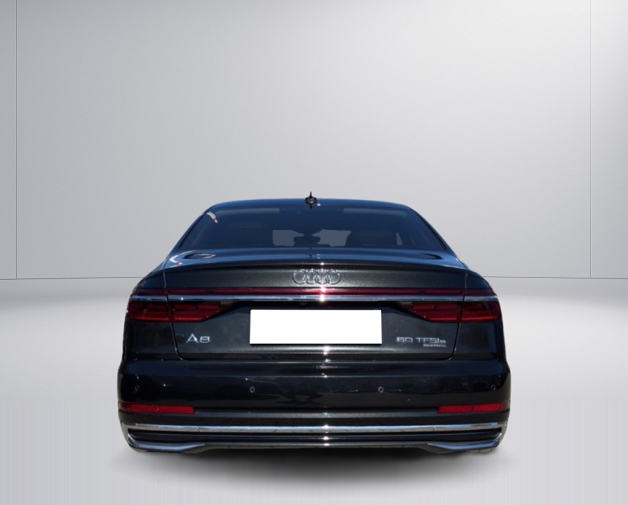 AUDI A8 2022 — imagine 5