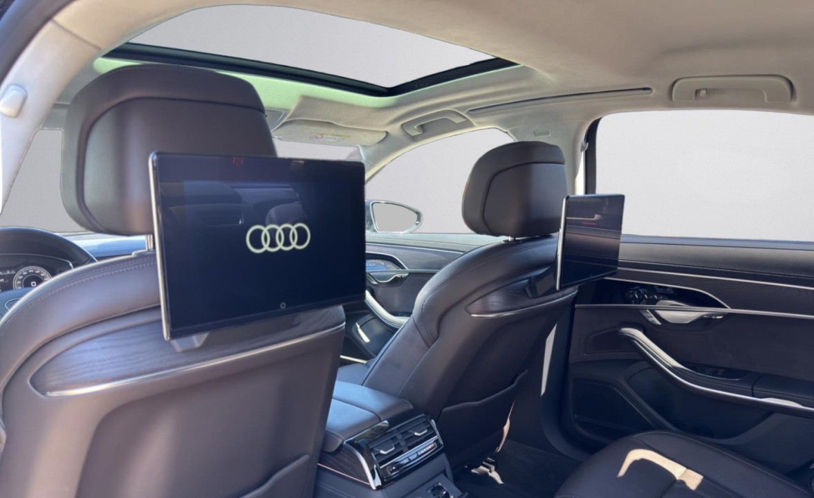 AUDI A8 2022 — imagine 15