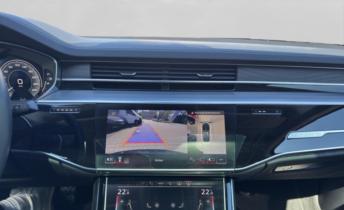 Audi A8 L 60 TFSIe quattro tiptronic - foto 13