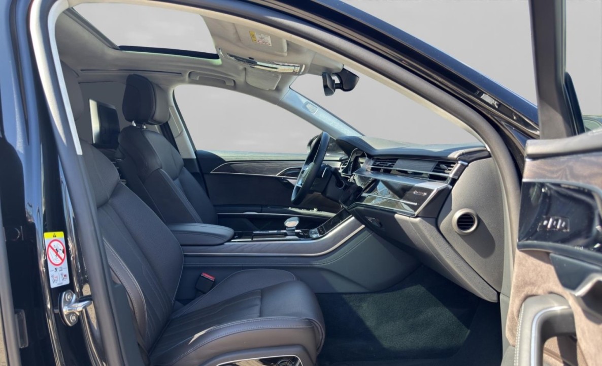 Audi A8 L 60 TFSIe quattro tiptronic - foto 8