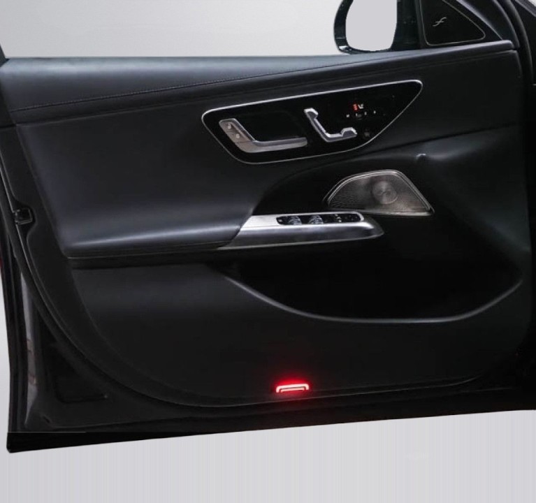 MERCEDES-BENZ E-Class 2024 — imagine 17