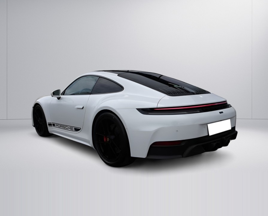 Porsche 911 Carrera 4 GTS (4)