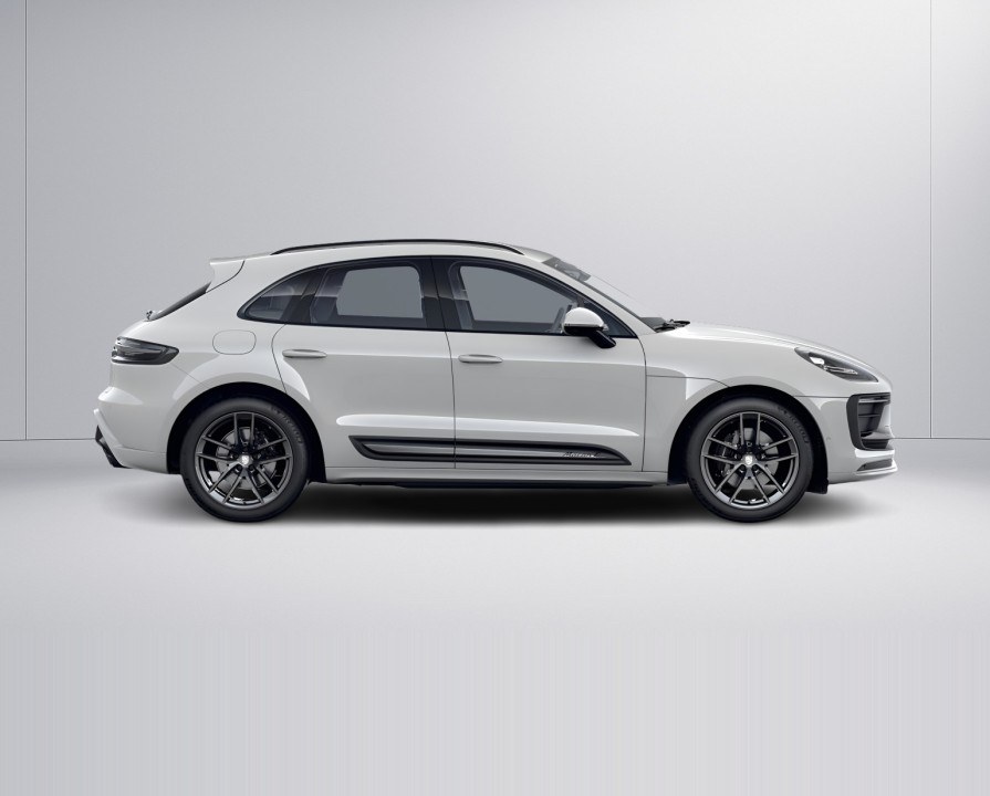 PORSCHE Macan 2023 — imagine 15