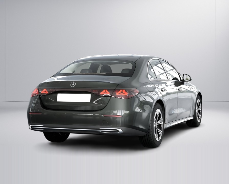 MERCEDES-BENZ E-Class 2025 — imagine 17