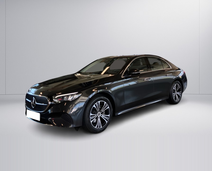MERCEDES-BENZ E-Class 2025 — imagine 5
