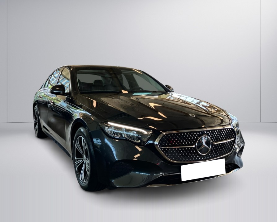 MERCEDES-BENZ E-Class 2025