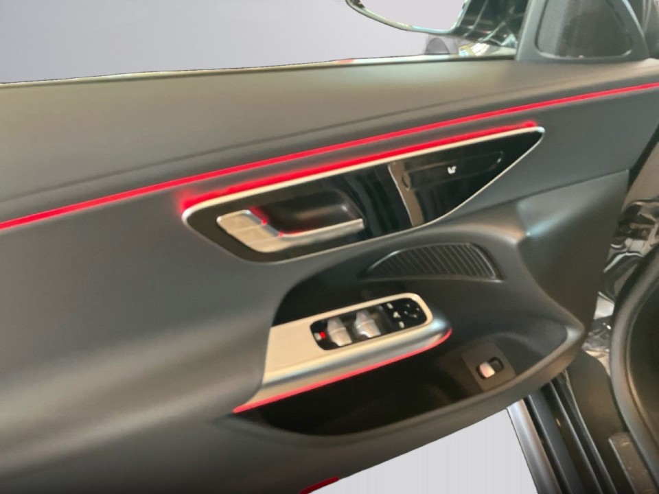 Mercedes-Benz E 200 Avantgarde - foto 20