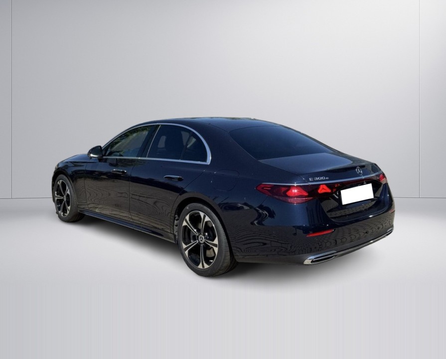 MERCEDES-BENZ E-Class 2024 — imagine 5