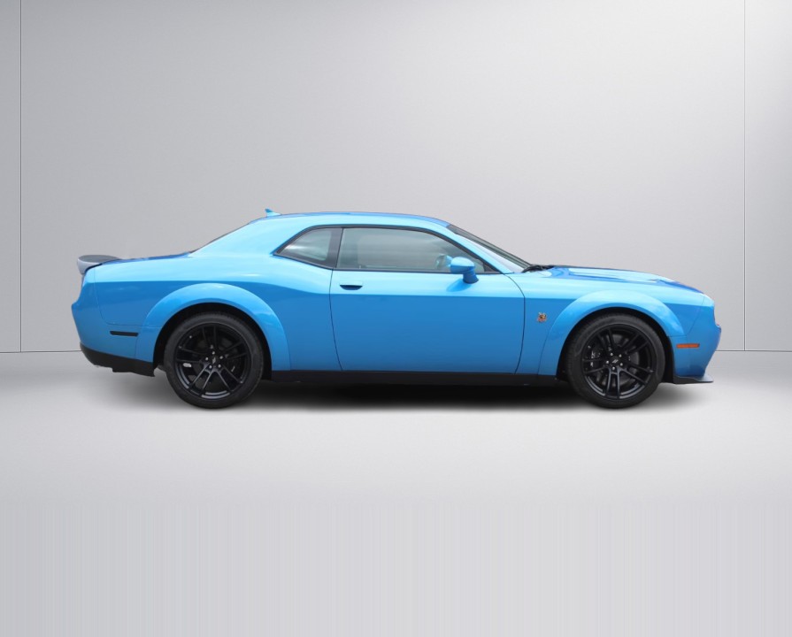 Dodge Challenger Scat Pack (2)