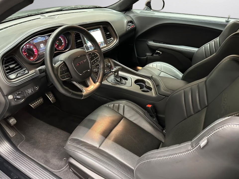 Dodge Challenger SRT Hellcat Jailbreak - foto 6