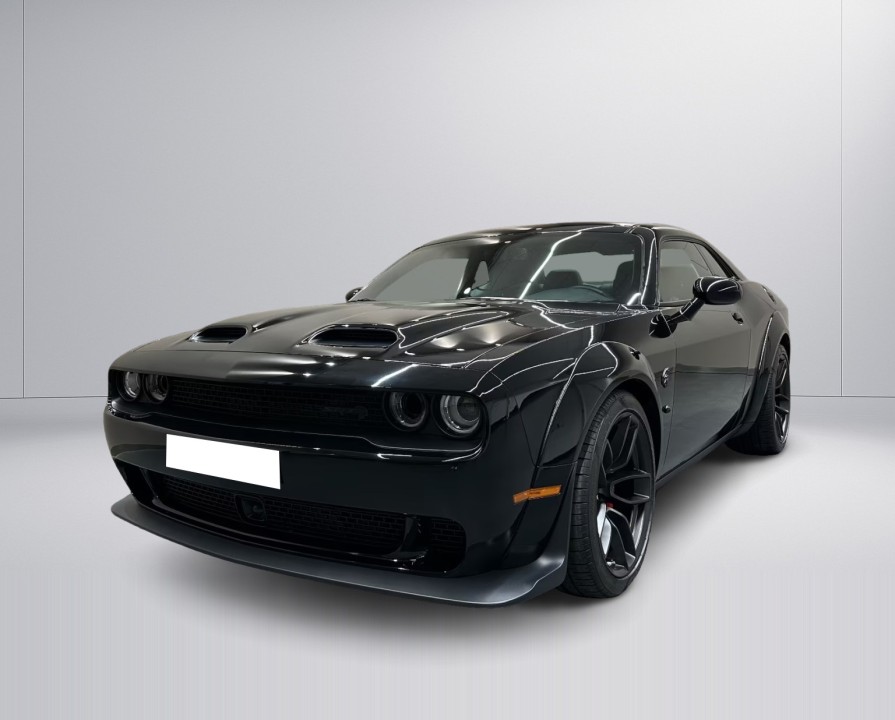 Dodge Challenger SRT Hellcat Jailbreak