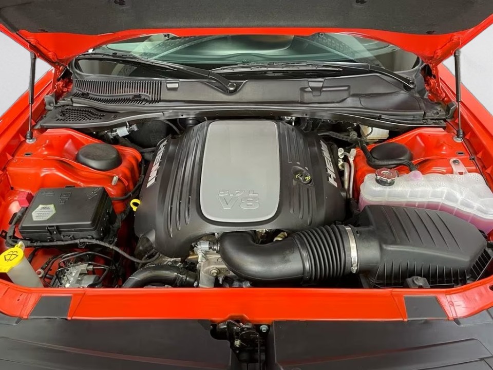 Dodge Challenger R/T - foto 19