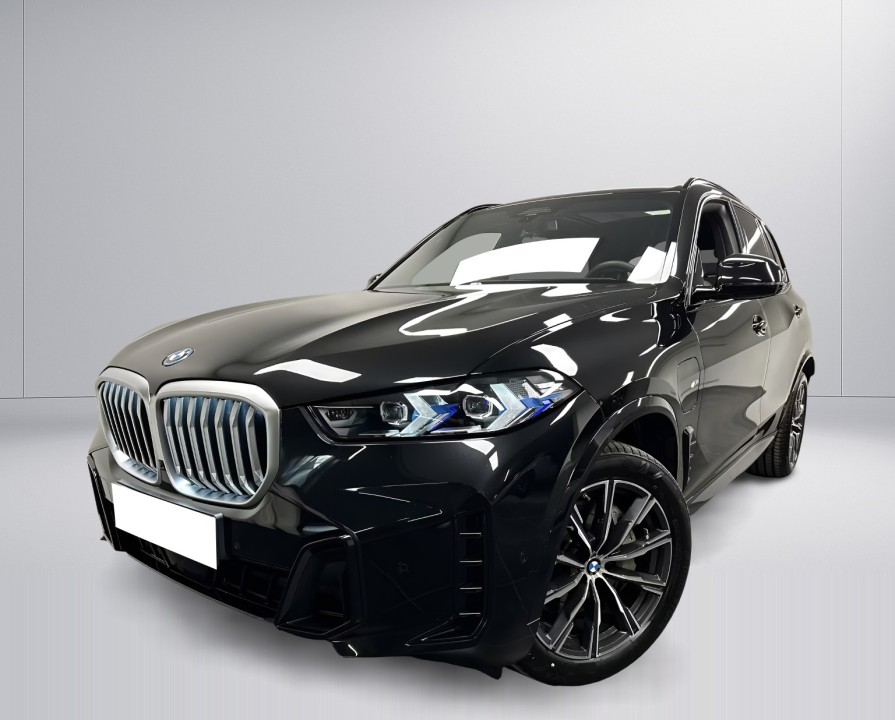 BMW X5 xDrive50e M-Sport (2)