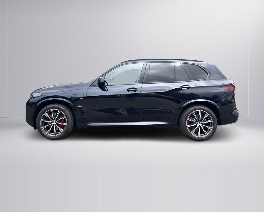 BMW X5 2025 — imagine 3