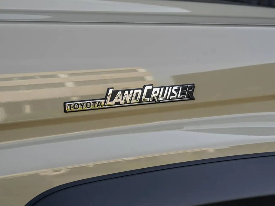 Toyota Land Cruiser 79 Series - foto 35