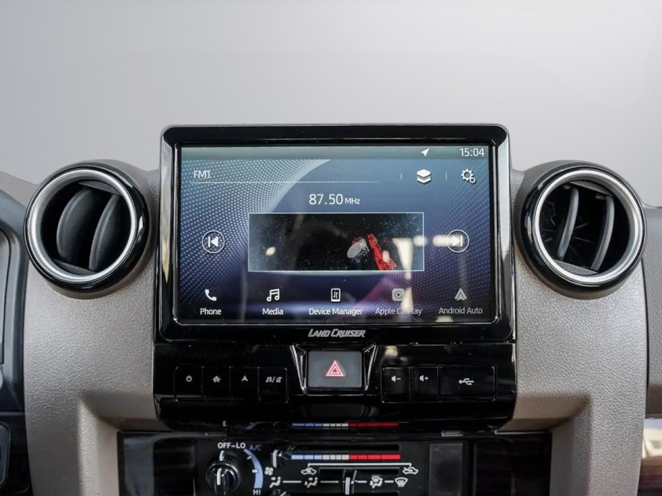 Toyota Land Cruiser 79 Series - foto 21