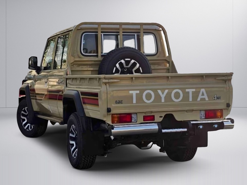 Toyota Land Cruiser GDJ79 (4)