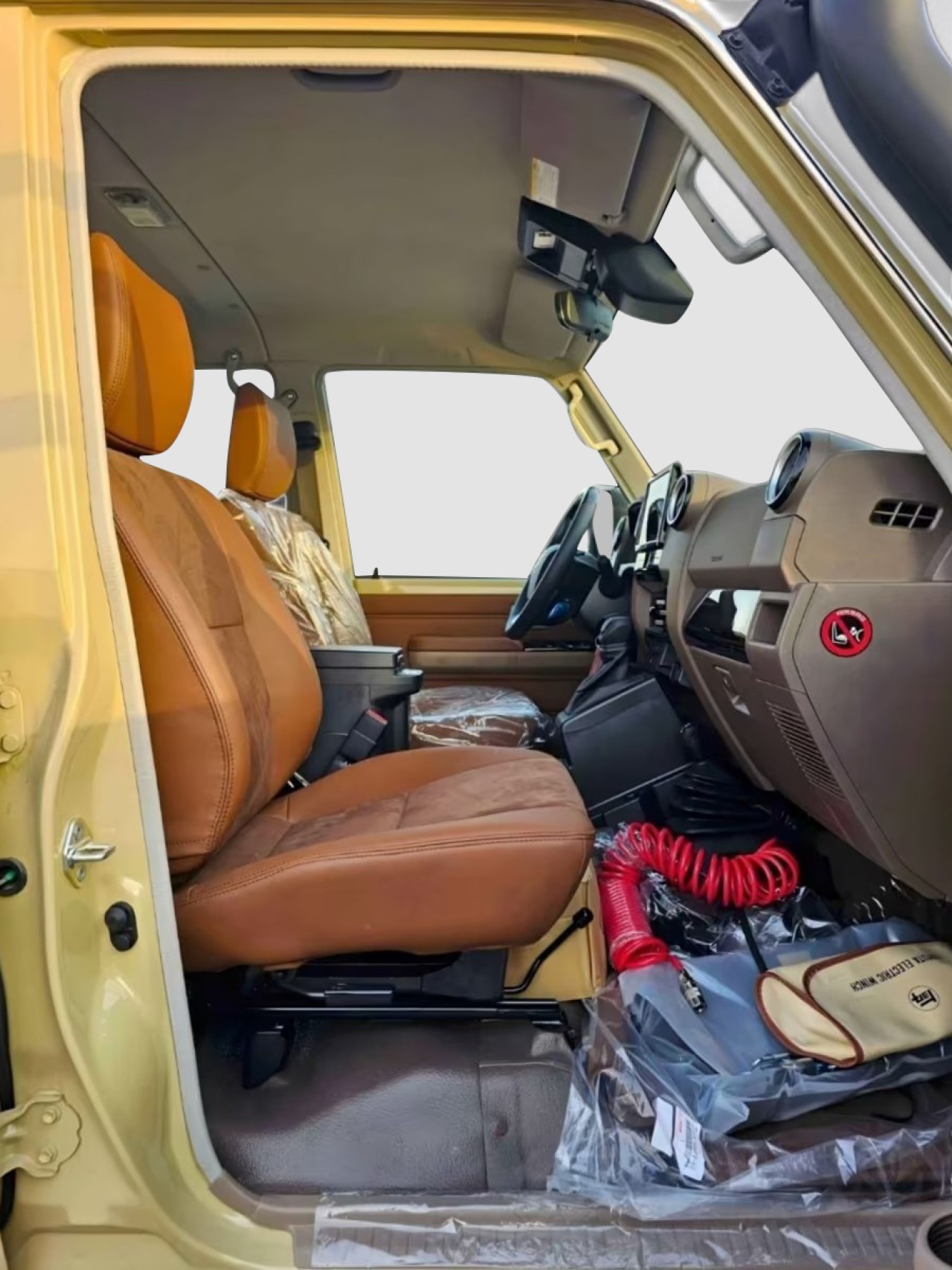 Toyota Land Cruiser GDJ79 - foto 10