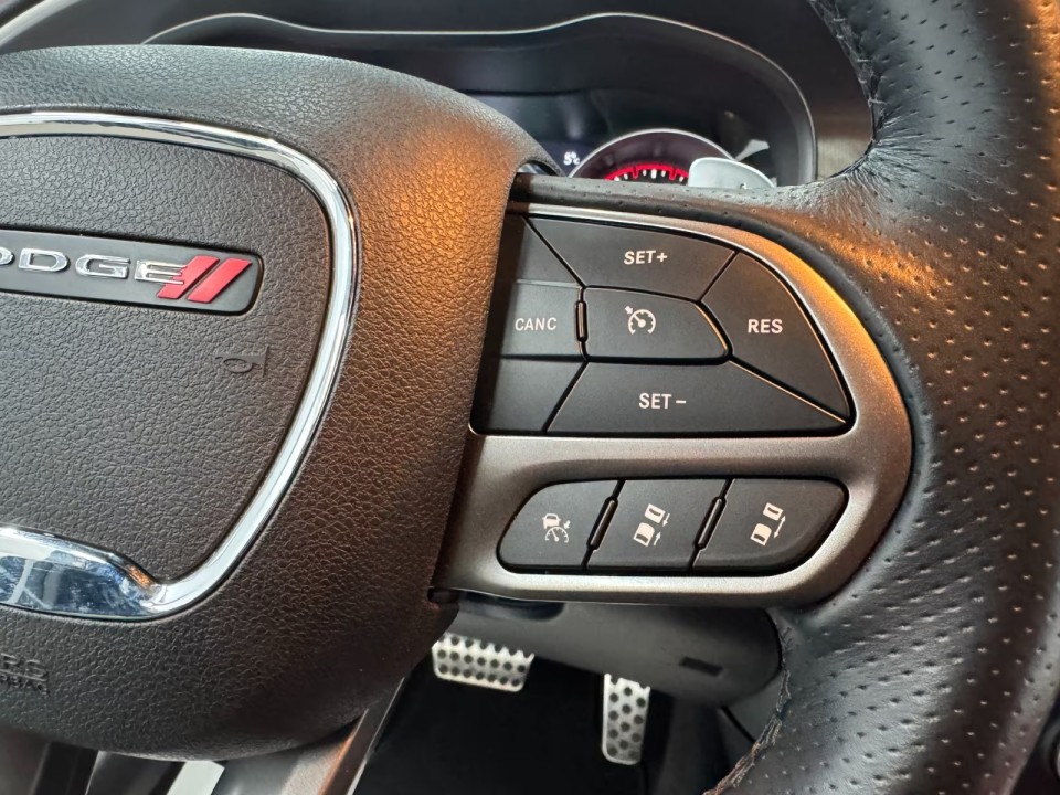 Dodge Charger - foto 13