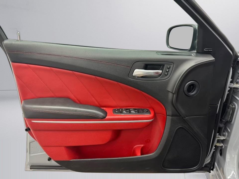 Dodge Charger - foto 34