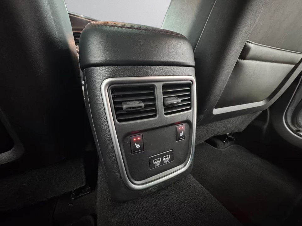 Dodge Charger - foto 28