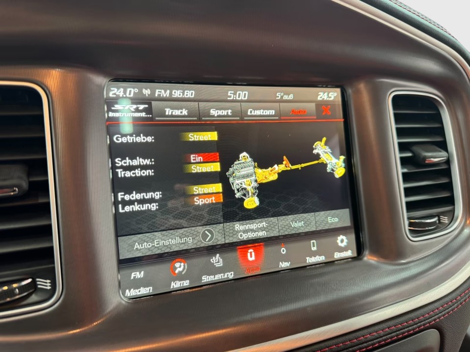 Dodge Charger - foto 19