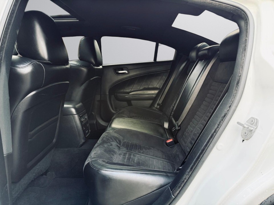 Dodge Charger - foto 21